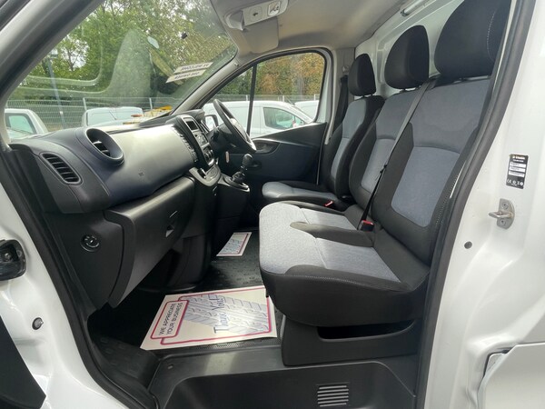 Used Vauxhall Vivaro 2018 for sale - 76087703: Photo 13