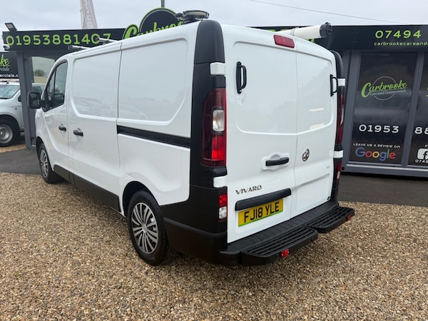 Used Vauxhall Vivaro 2018 for sale - 76275968: Photo 5