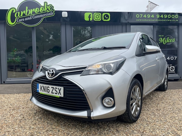 Used Toyota Yaris 2016 for sale - 71904600: Photo 1