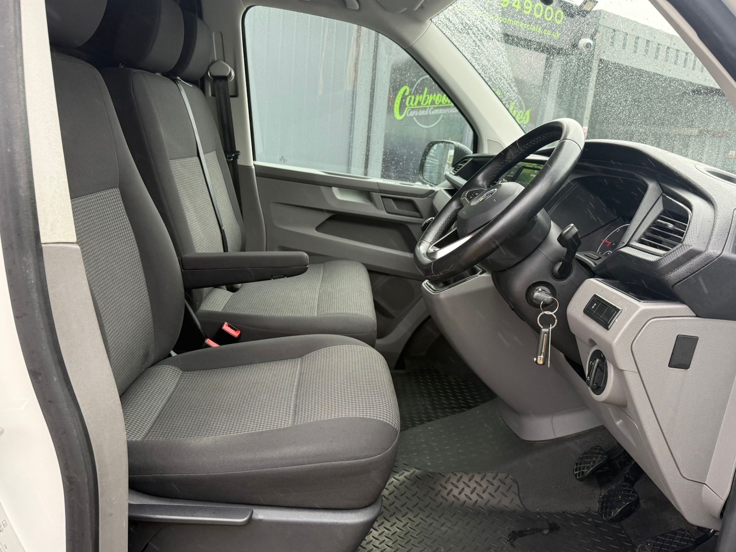 Used Volkswagen Transporter 2020 for sale - 77700928: Photo 10