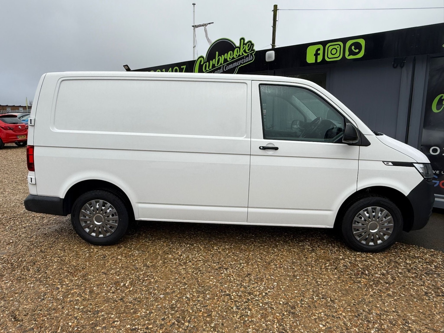 Used Volkswagen Transporter 2020 for sale - 77700928: Photo 4