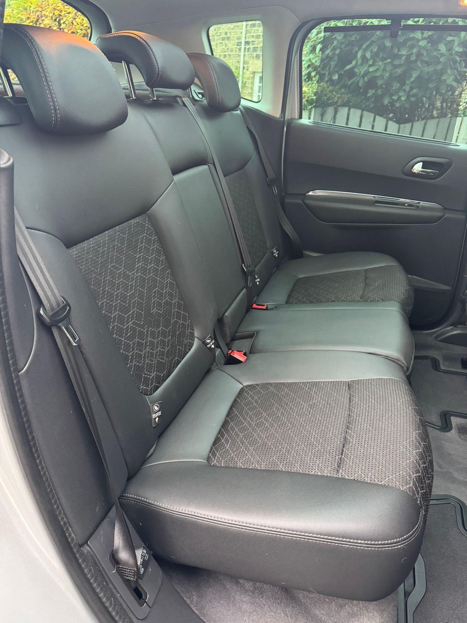 Used Peugeot 3008 2015 for sale - 76551011: Photo 17