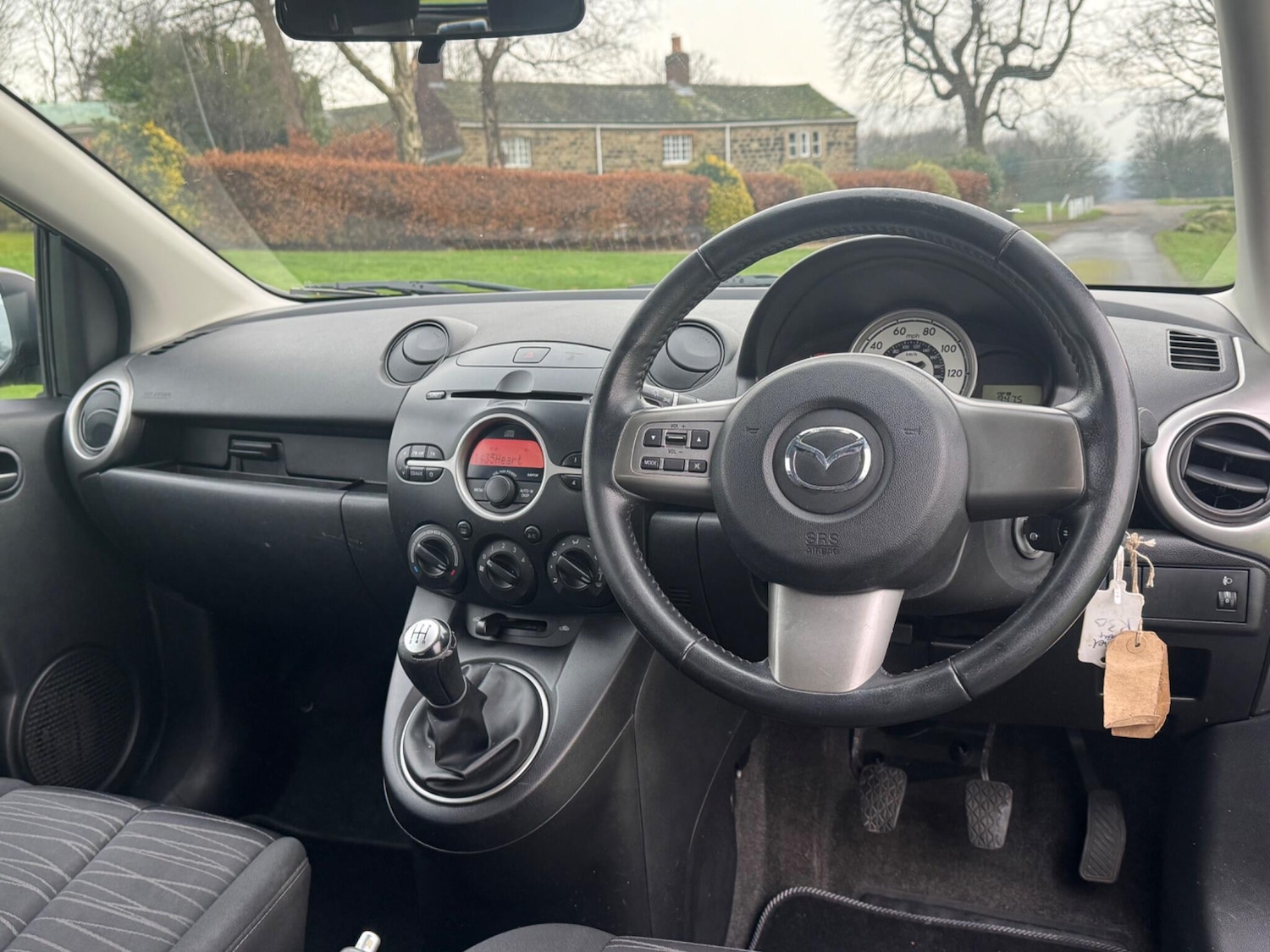 Used Mazda Mazda2 2010 for sale - 77330339: Photo 20