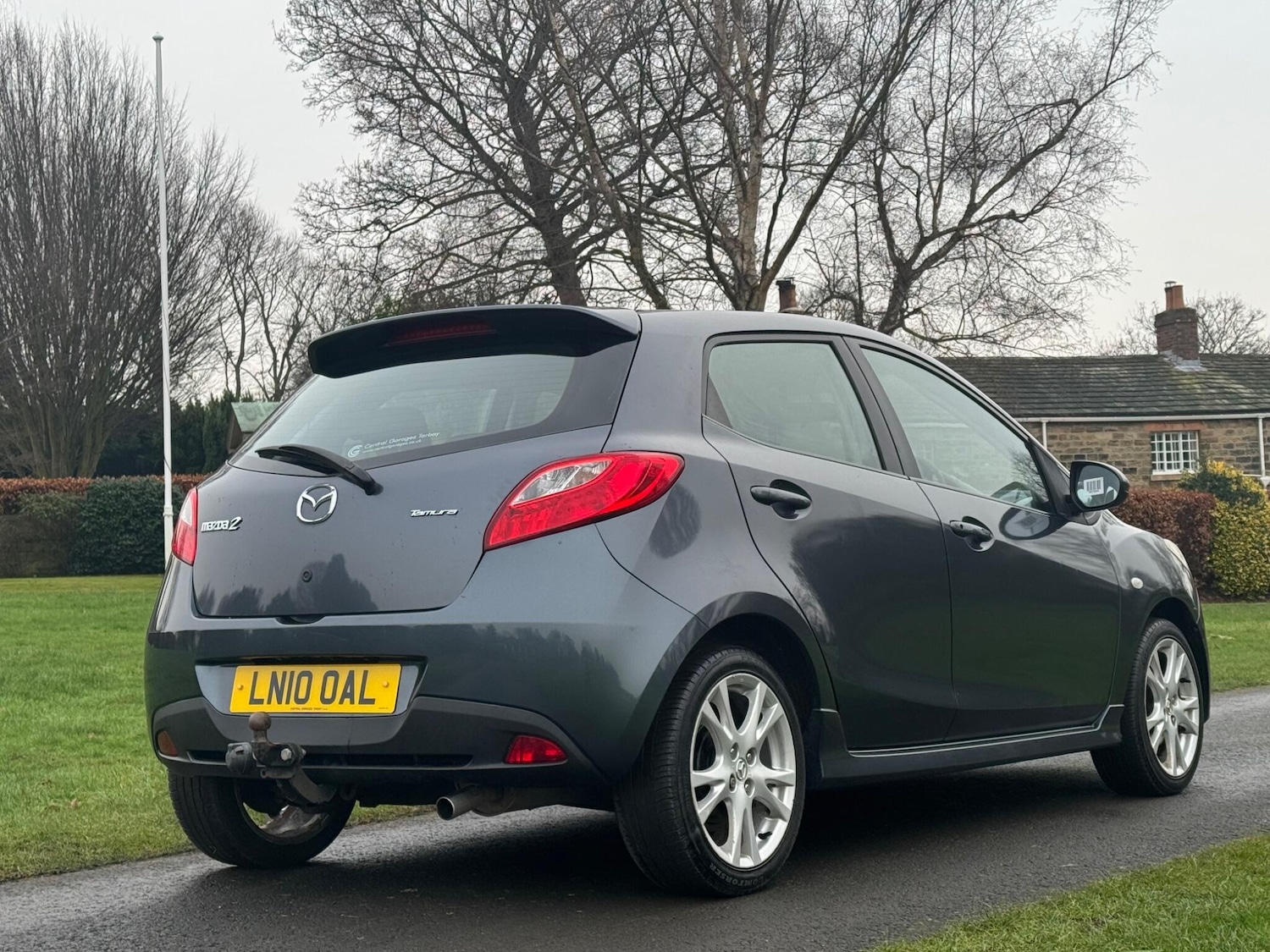 Used Mazda Mazda2 2010 for sale - 77330339: Photo 5