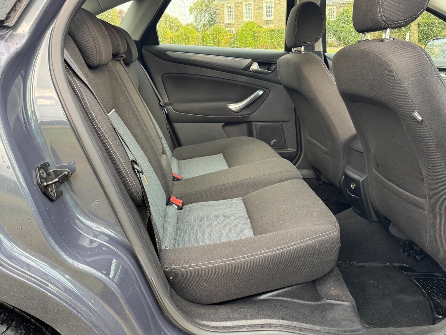 Used Ford Mondeo 2012 for sale - 76441185: Photo 17