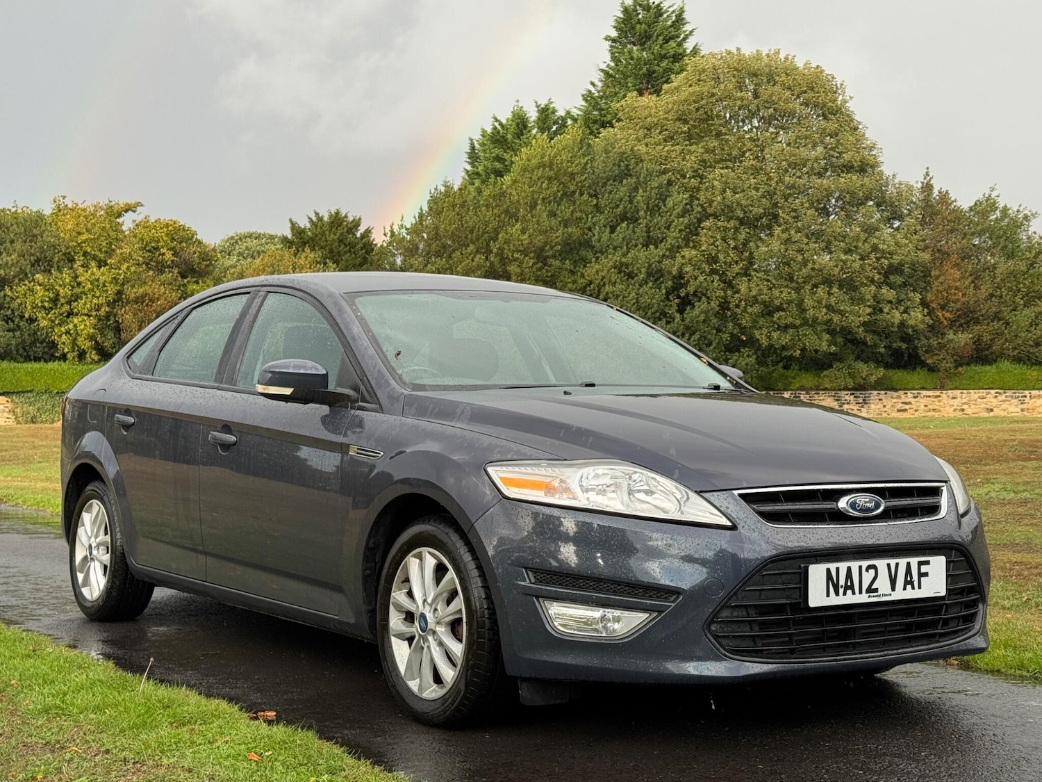Used Ford Mondeo 2012 for sale - 76441185: Photo 2