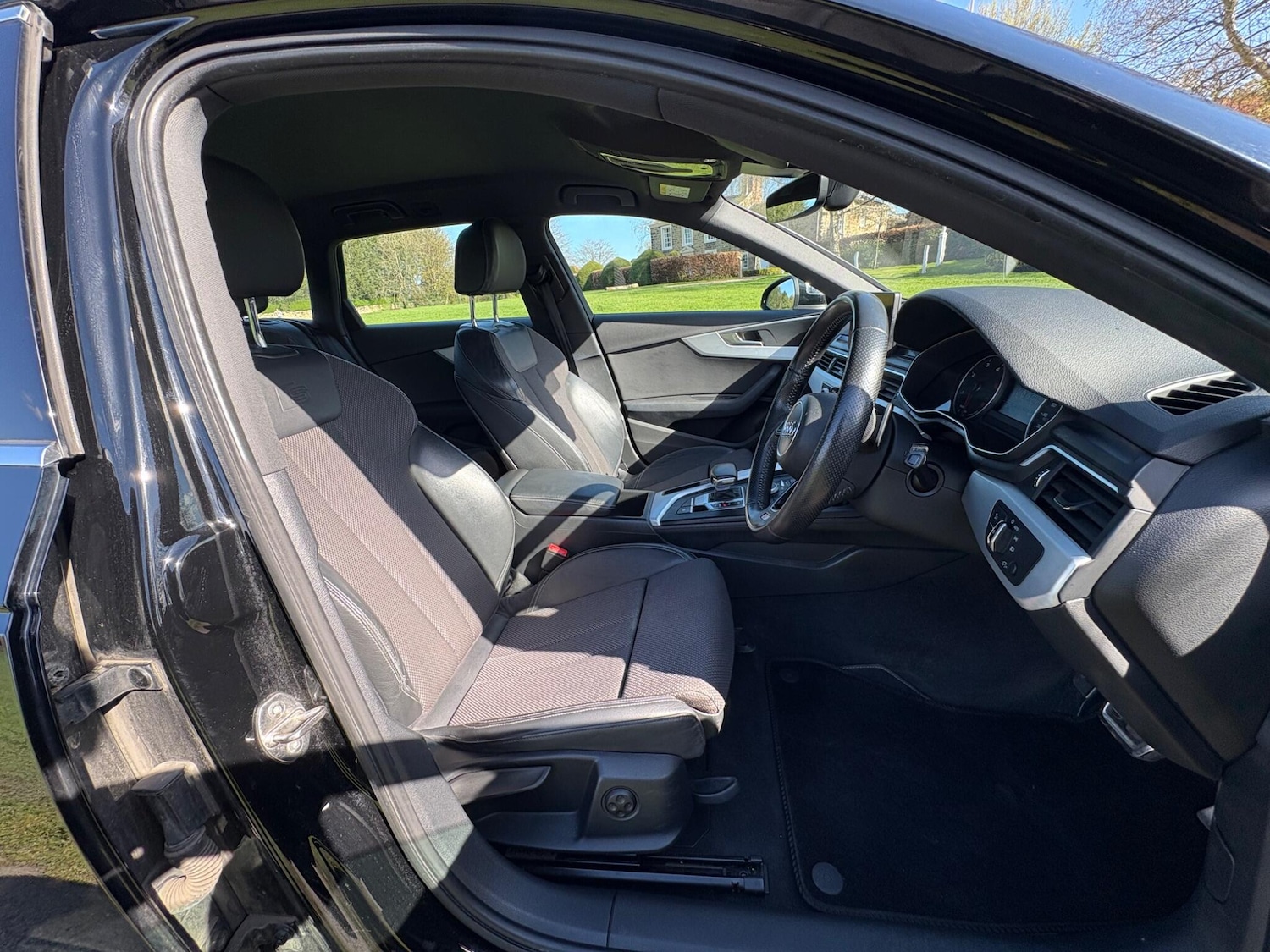 Used Audi A4 Avant for sale - 78136309: Photo 10