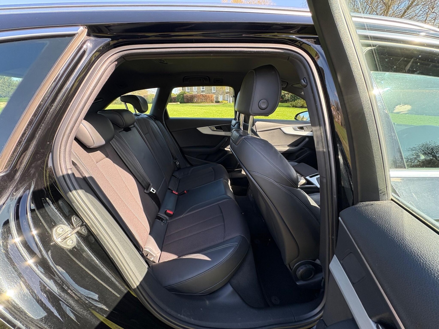 Used Audi A4 Avant for sale - 78136309: Photo 11