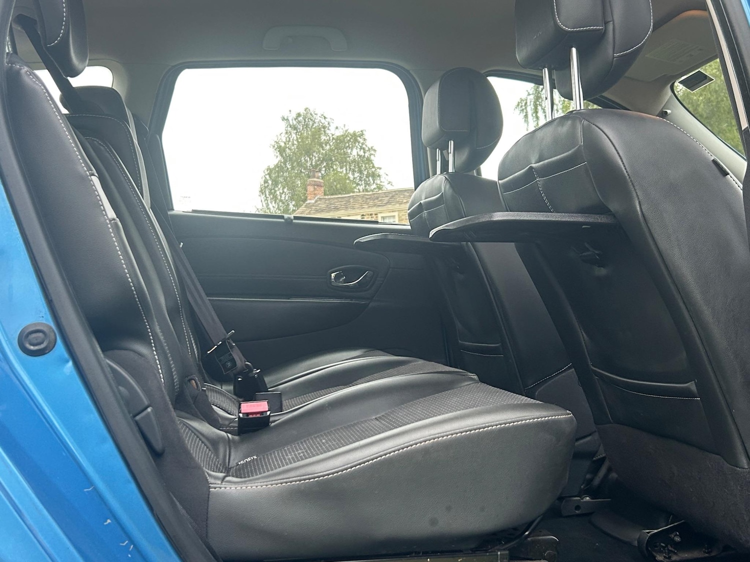 Used Renault Scenic 2013 for sale - 76360299: Photo 17