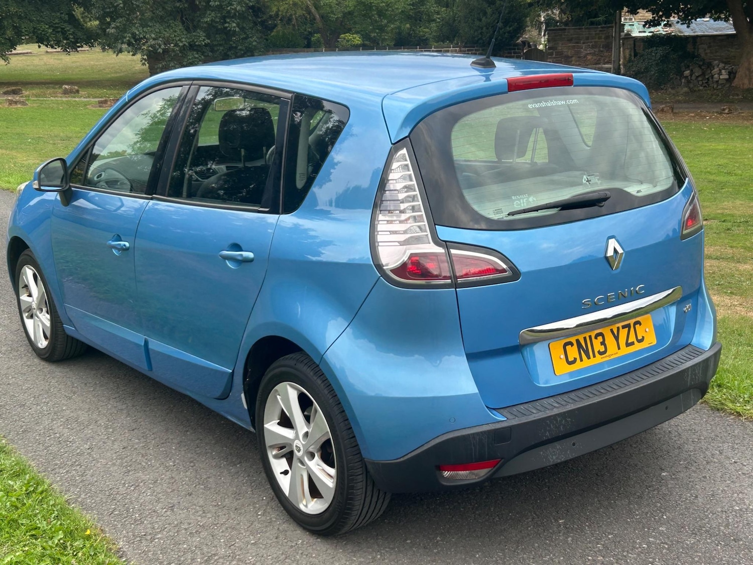 Used Renault Scenic 2013 for sale - 76360299: Photo 9
