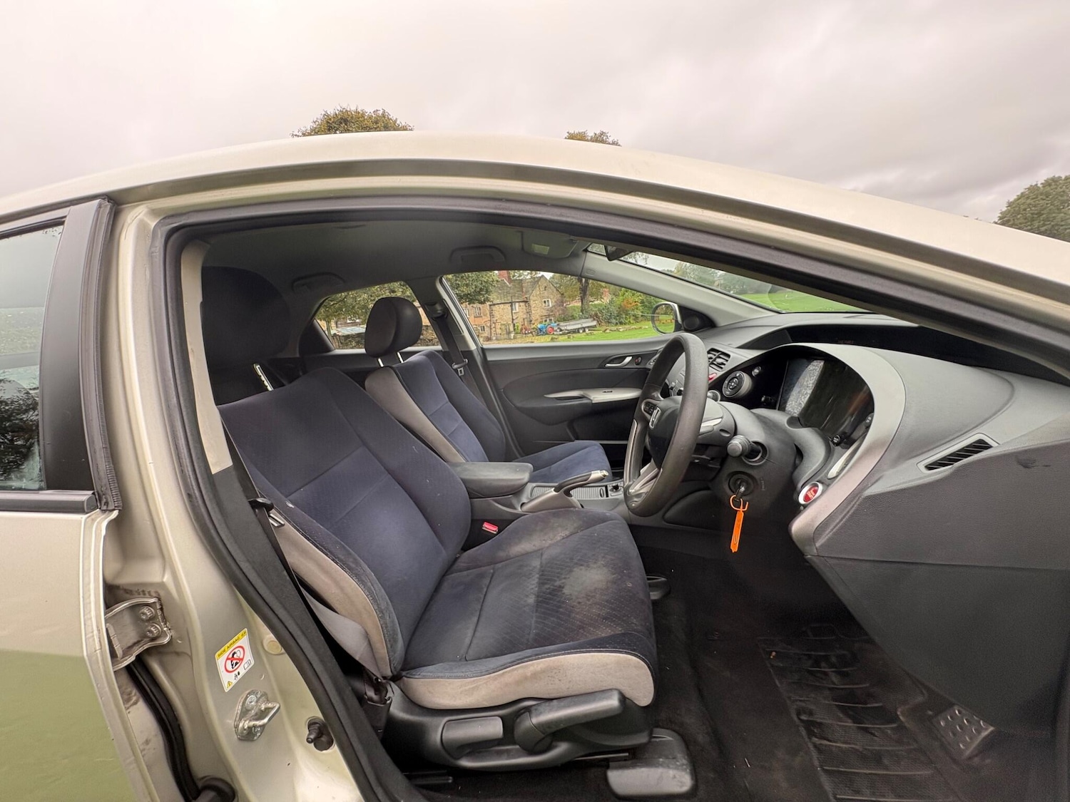 Used Honda Civic 2008 for sale - 76361242: Photo 10