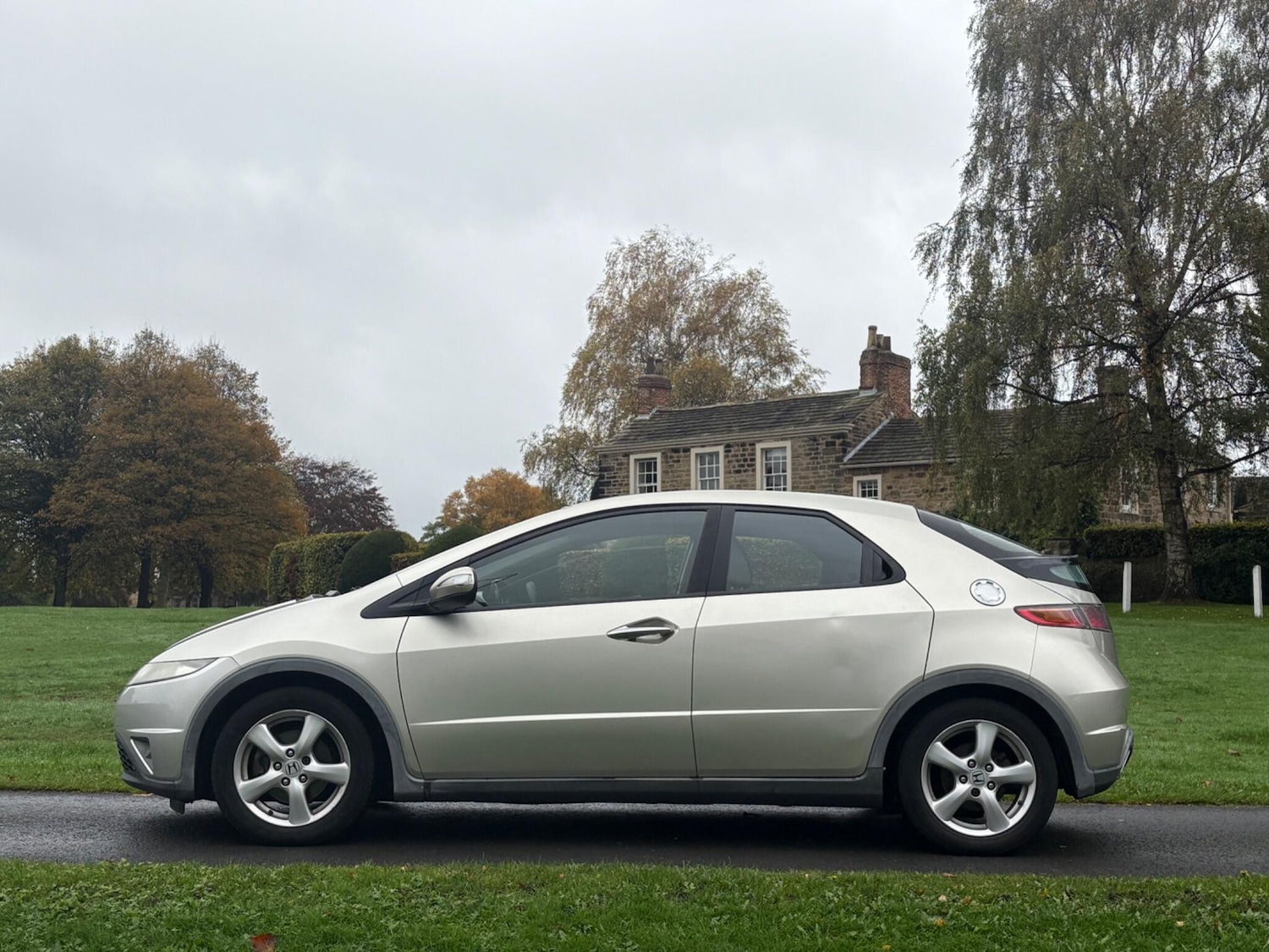 Used Honda Civic 2008 for sale - 76361242: Photo 4