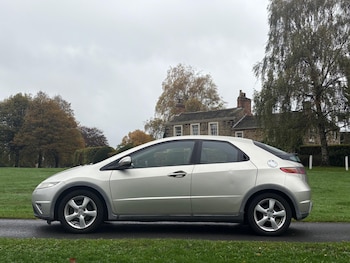 Used Honda Civic 2008 for sale - 76361242: Photo
