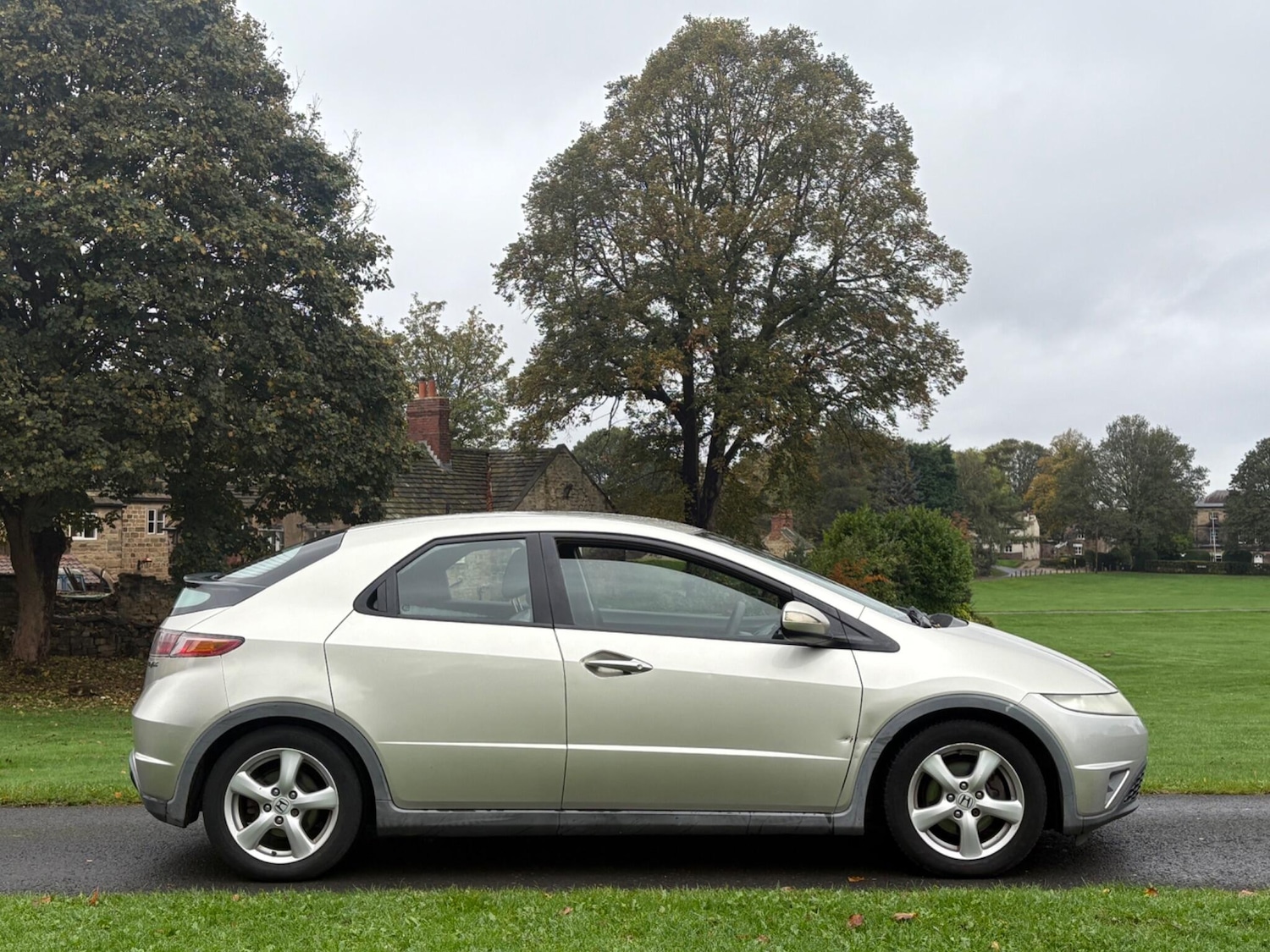 Used Honda Civic 2008 for sale - 76361242: Photo 8