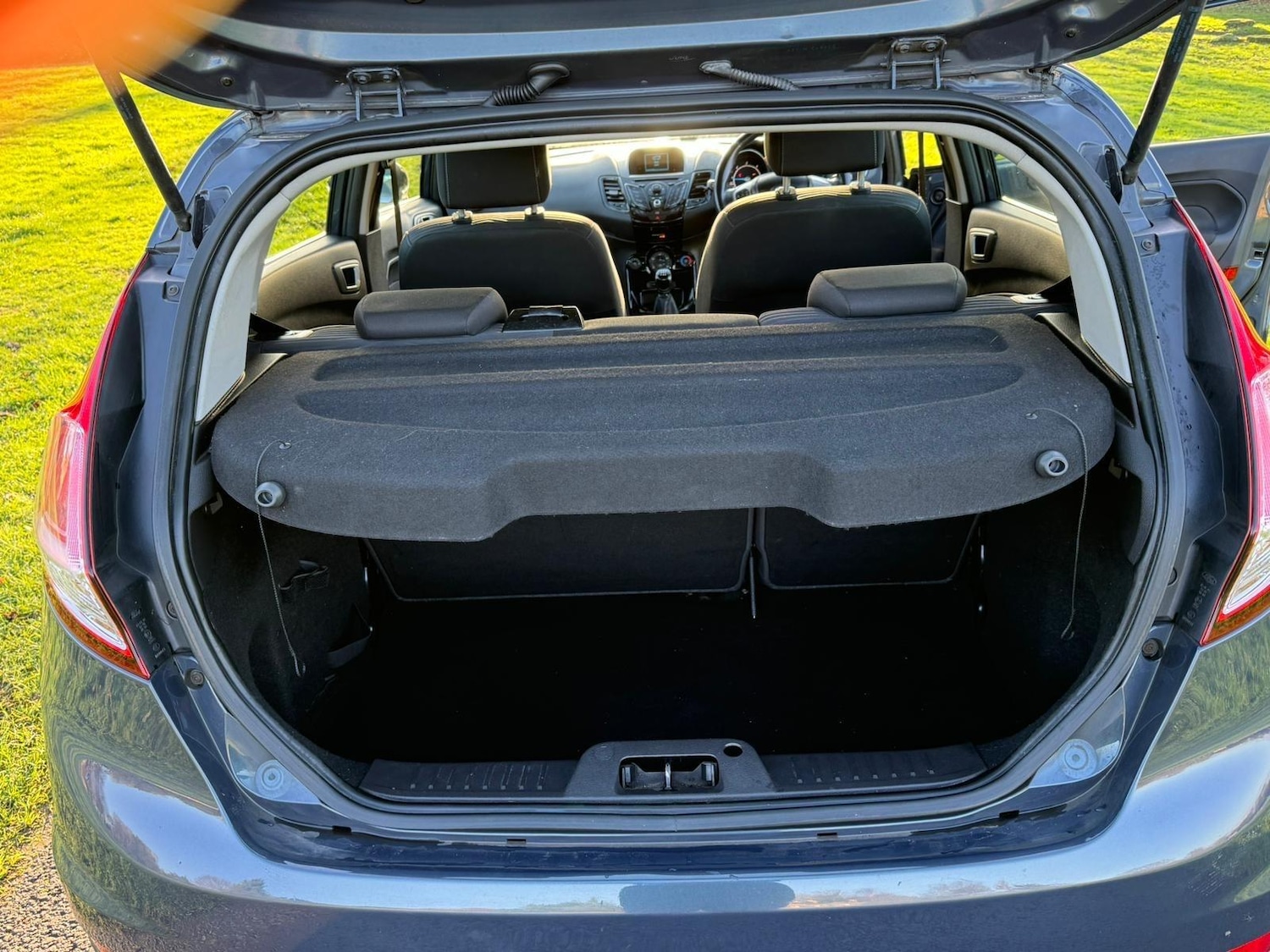 Used Ford Fiesta 2013 for sale - 77090947: Photo 23