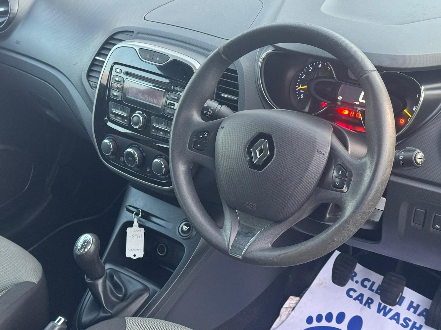 Used Renault Captur 2015 for sale - 76549992: Photo 18