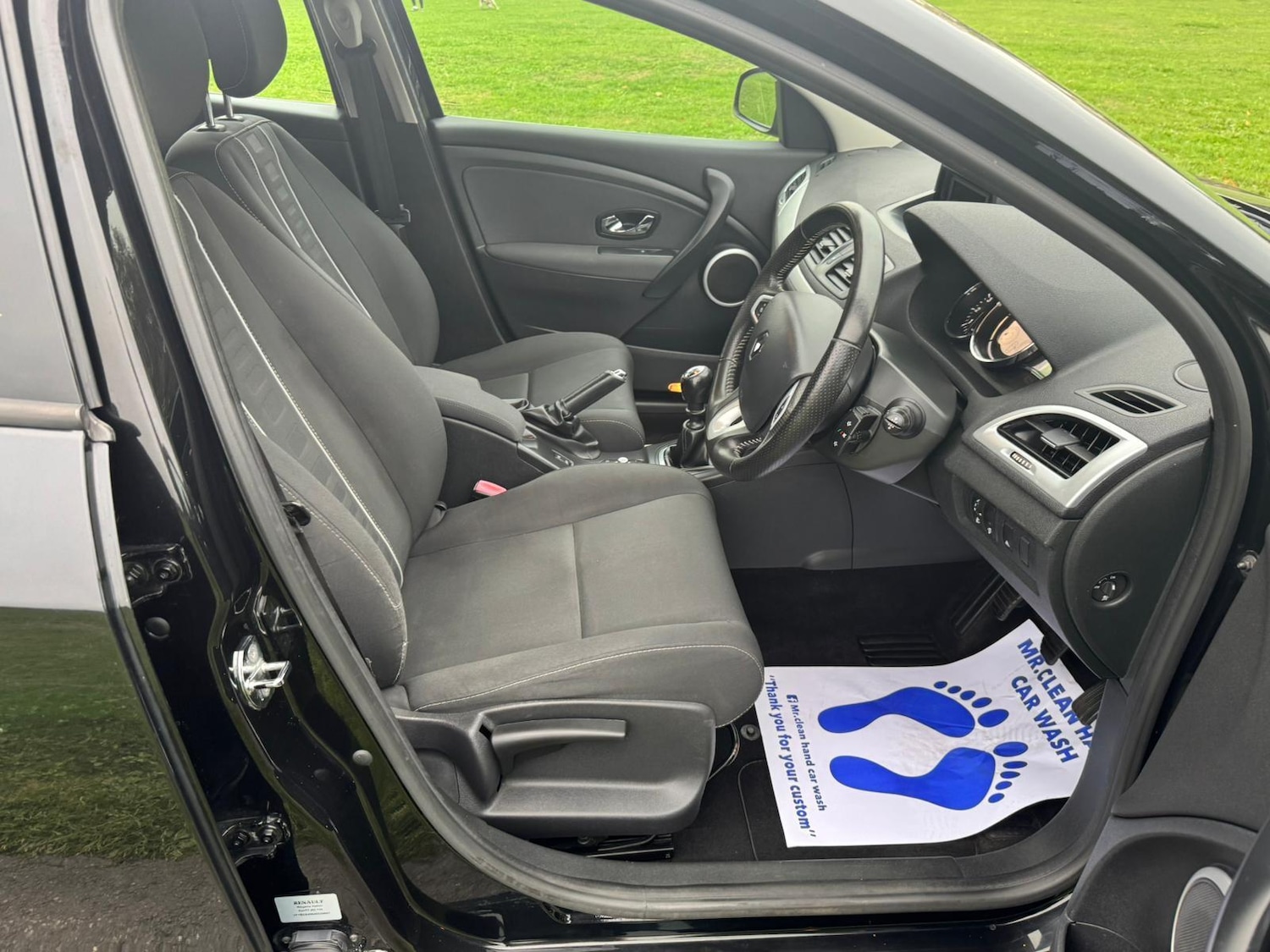 Used Renault Megane 2012 for sale - 77143744: Photo 9