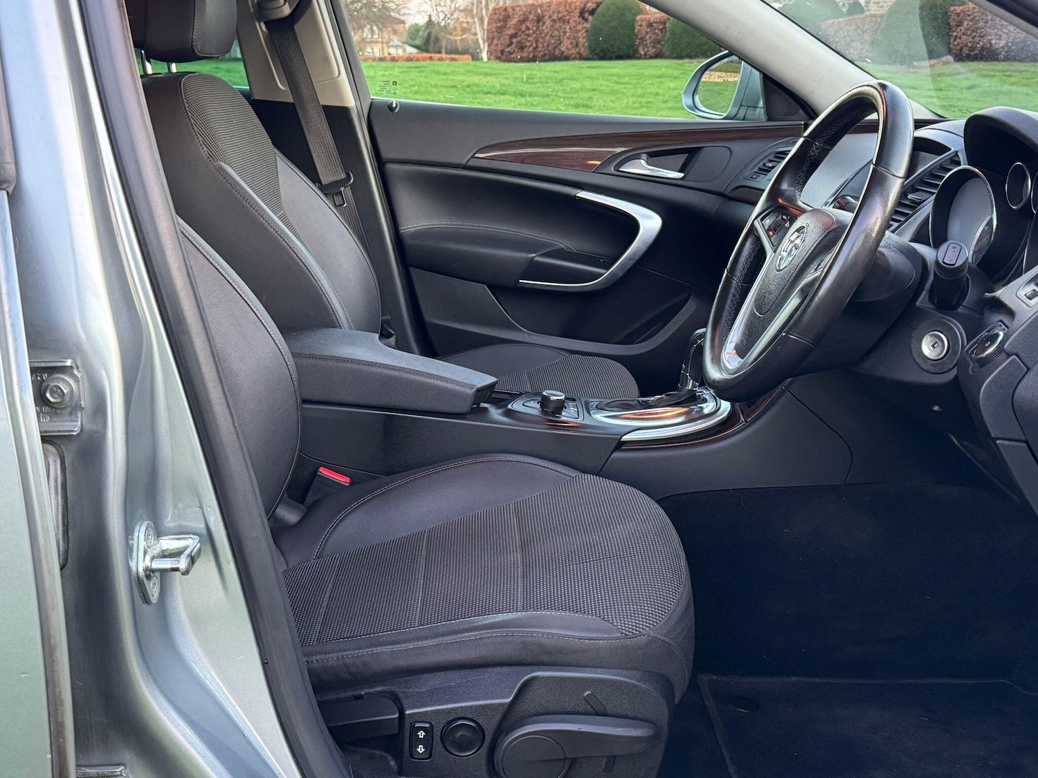 Used Vauxhall Insignia 2011 for sale - 76952926: Photo 14