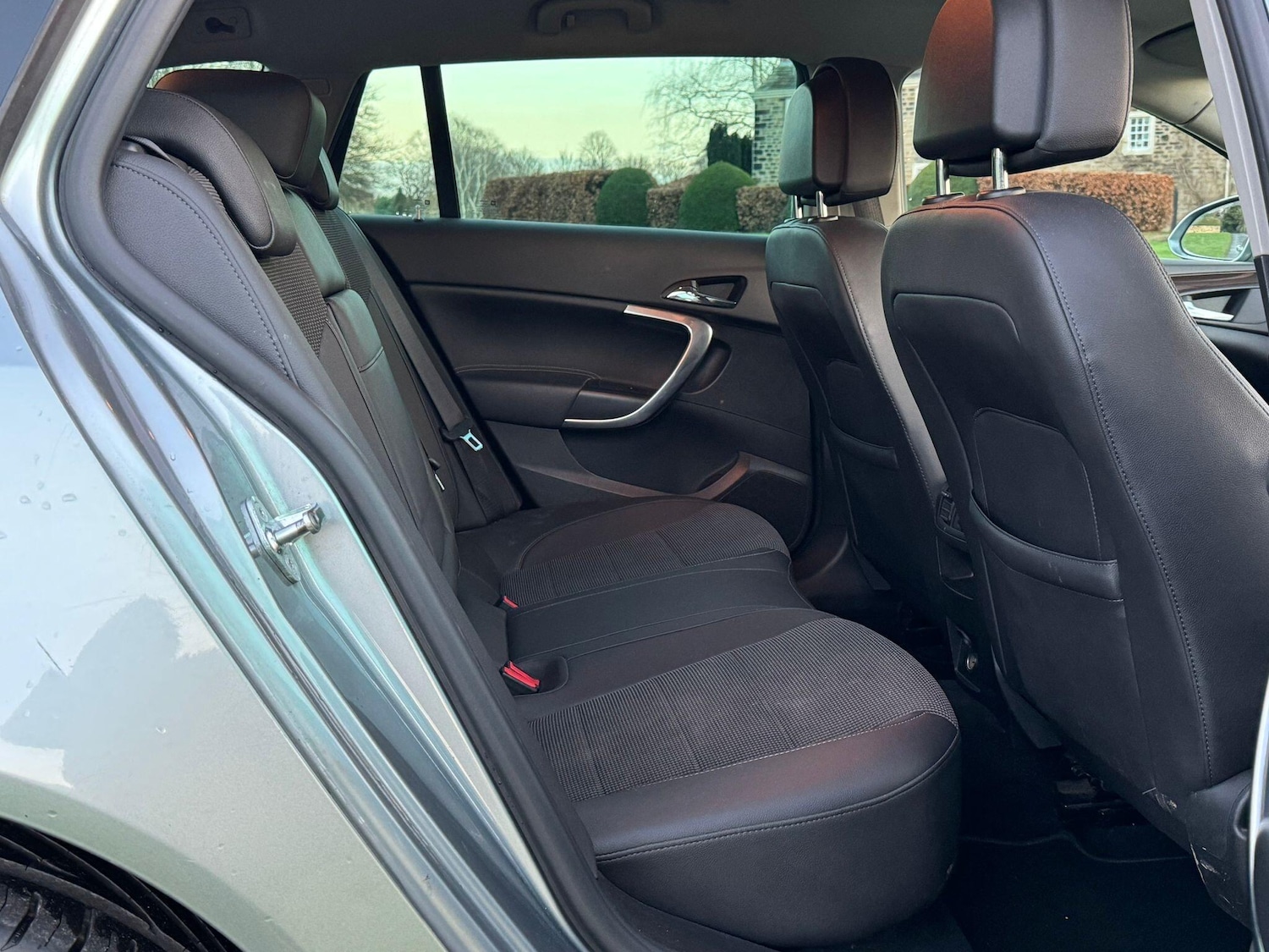 Used Vauxhall Insignia 2011 for sale - 76952926: Photo 16