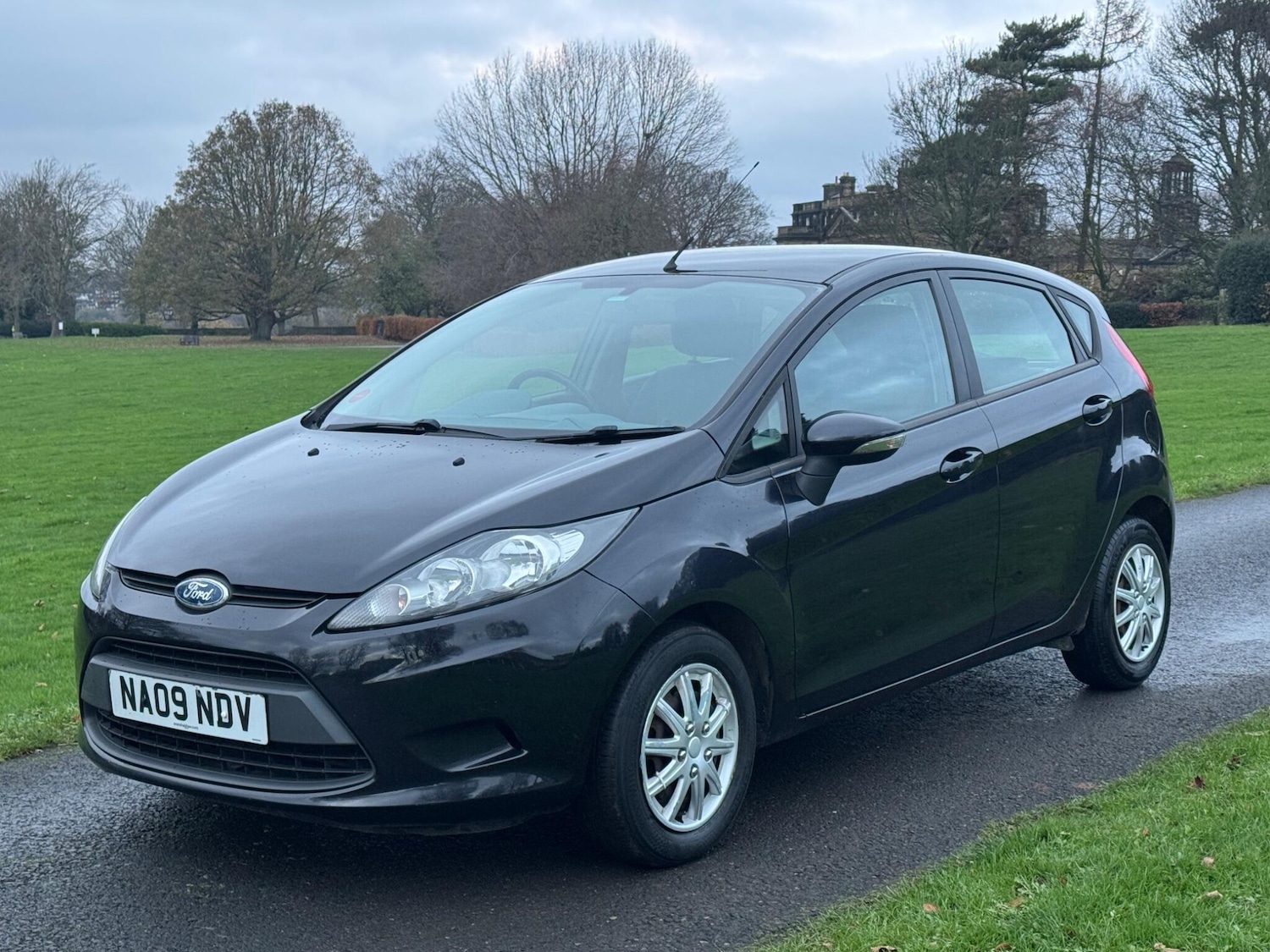 Used Ford Fiesta 2009 for sale - 76952716: Photo 12