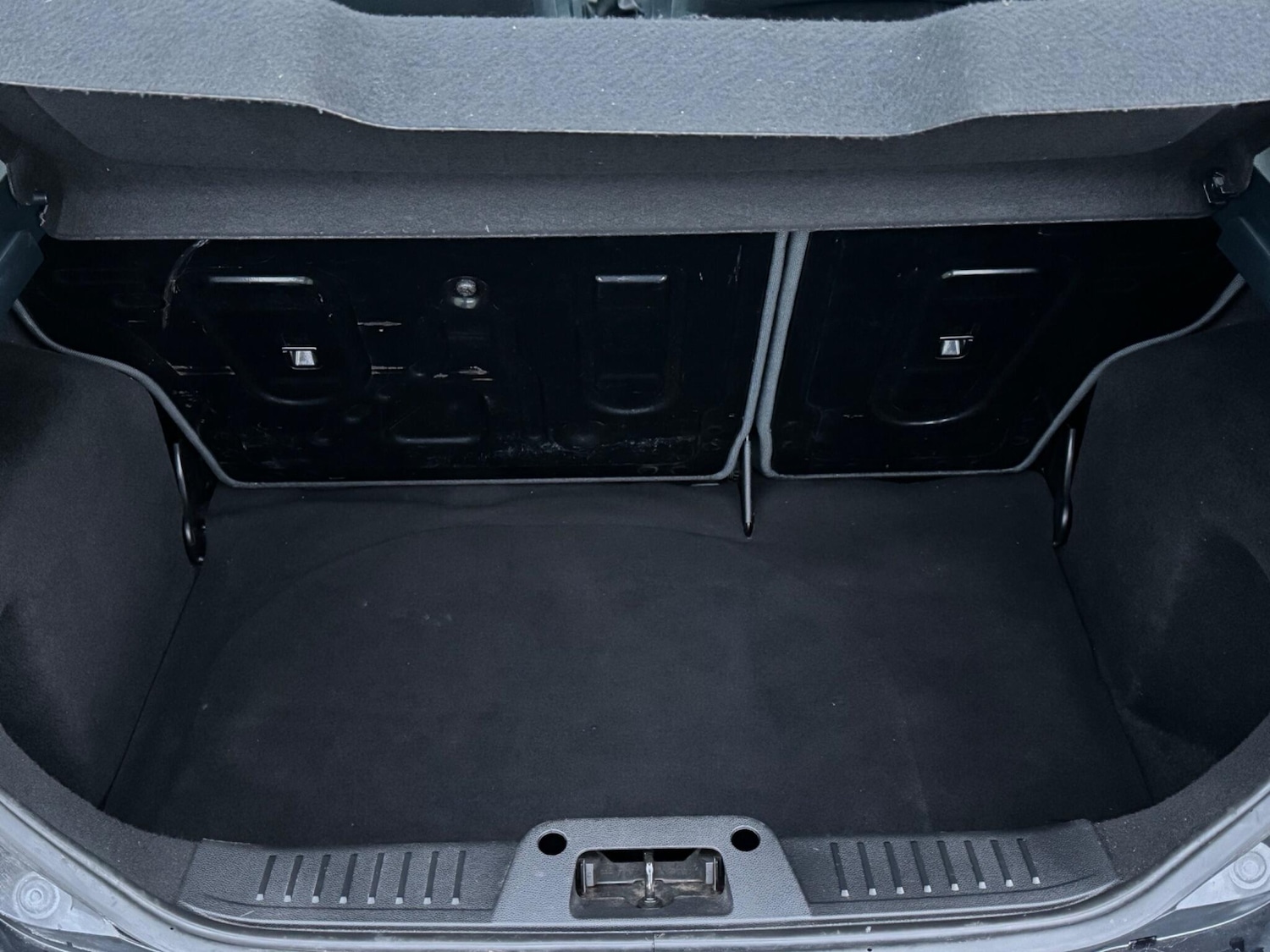 Used Ford Fiesta 2009 for sale - 76952716: Photo 22