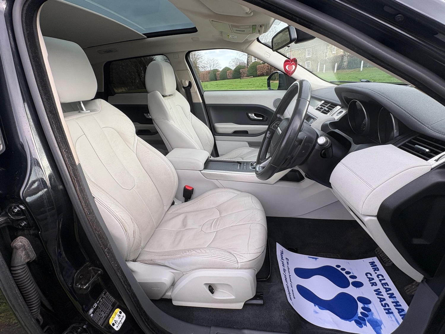 Used Land Rover Range Rover Evoque 2015 for sale - 77625867: Photo 10