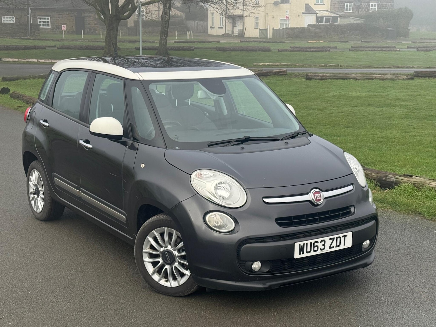 Used Fiat 500L 2013 for sale - 77559897: Photo 3