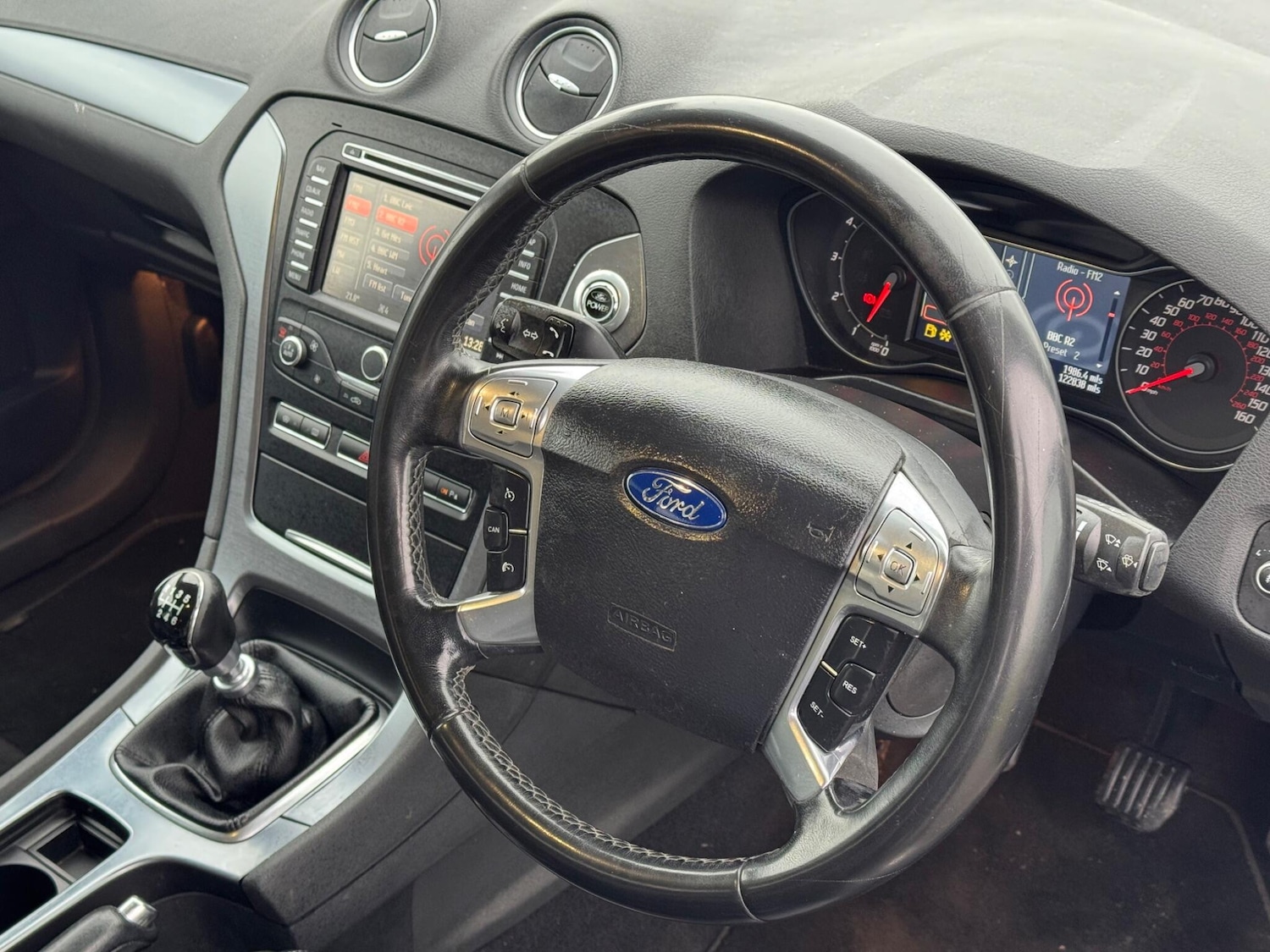 Used Ford Mondeo 2012 for sale - 77424856: Photo 17