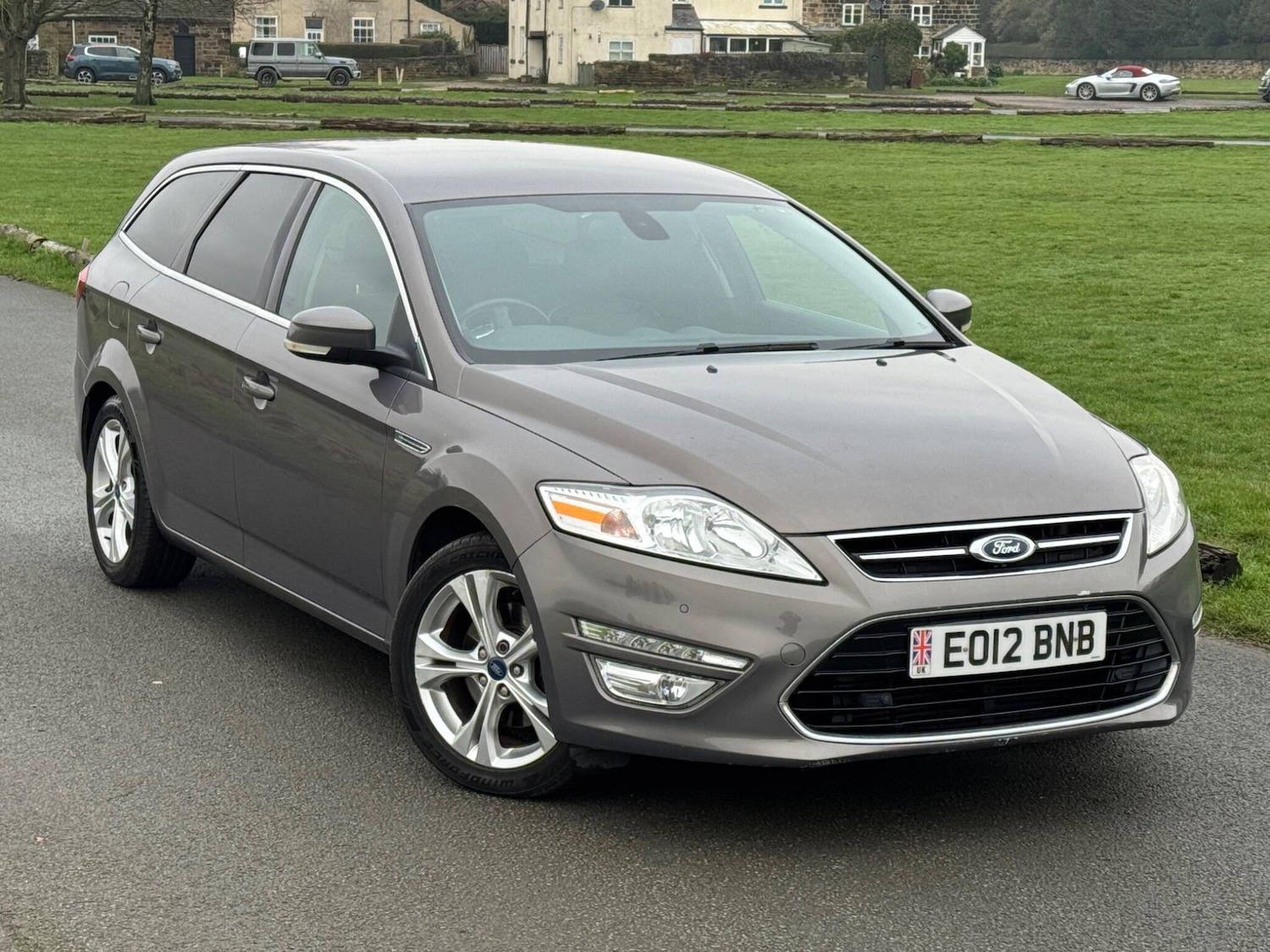 Used Ford Mondeo 2012 for sale - 77424856: Photo 2
