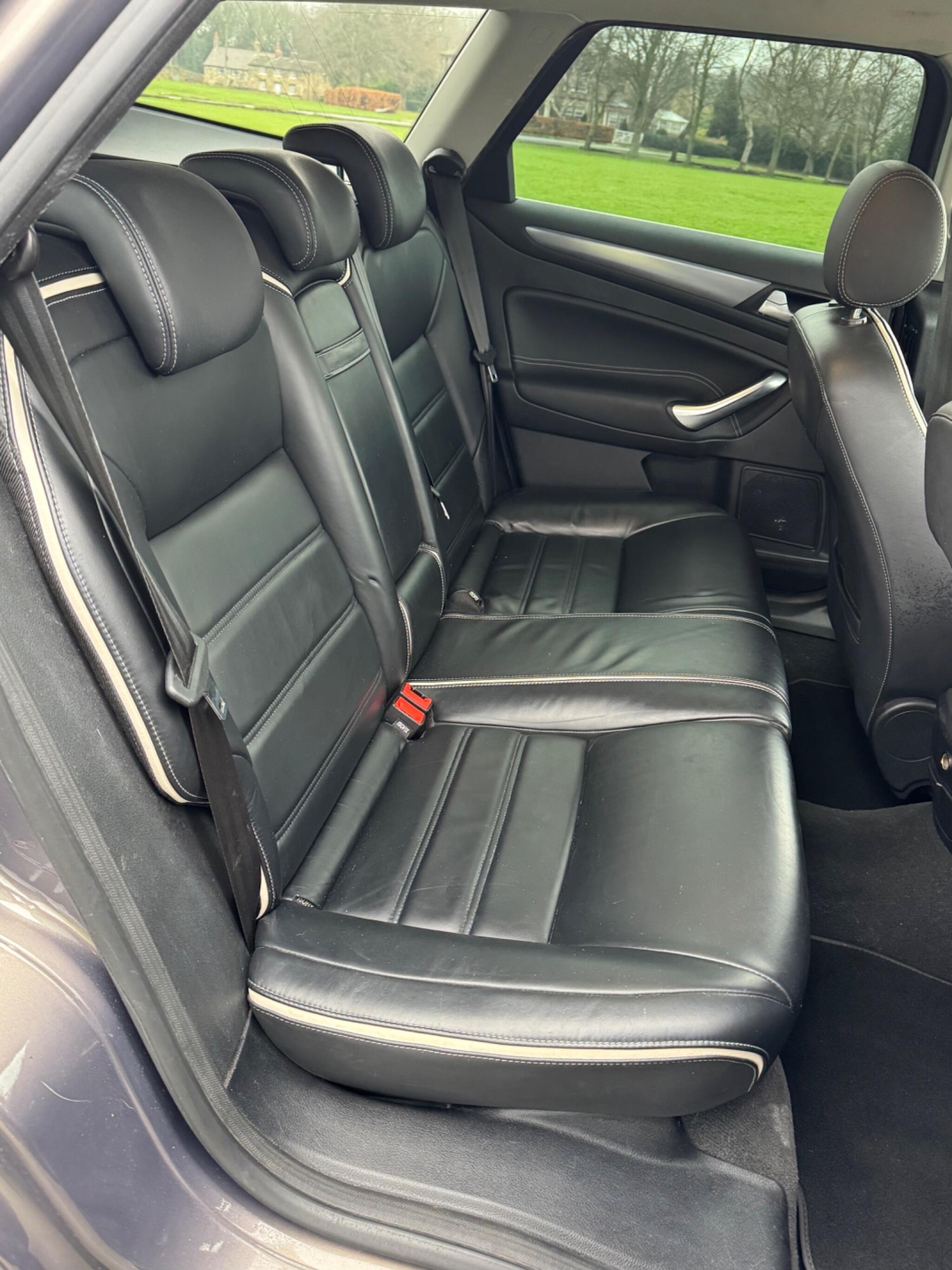 Used Ford Mondeo 2012 for sale - 77424856: Photo 21