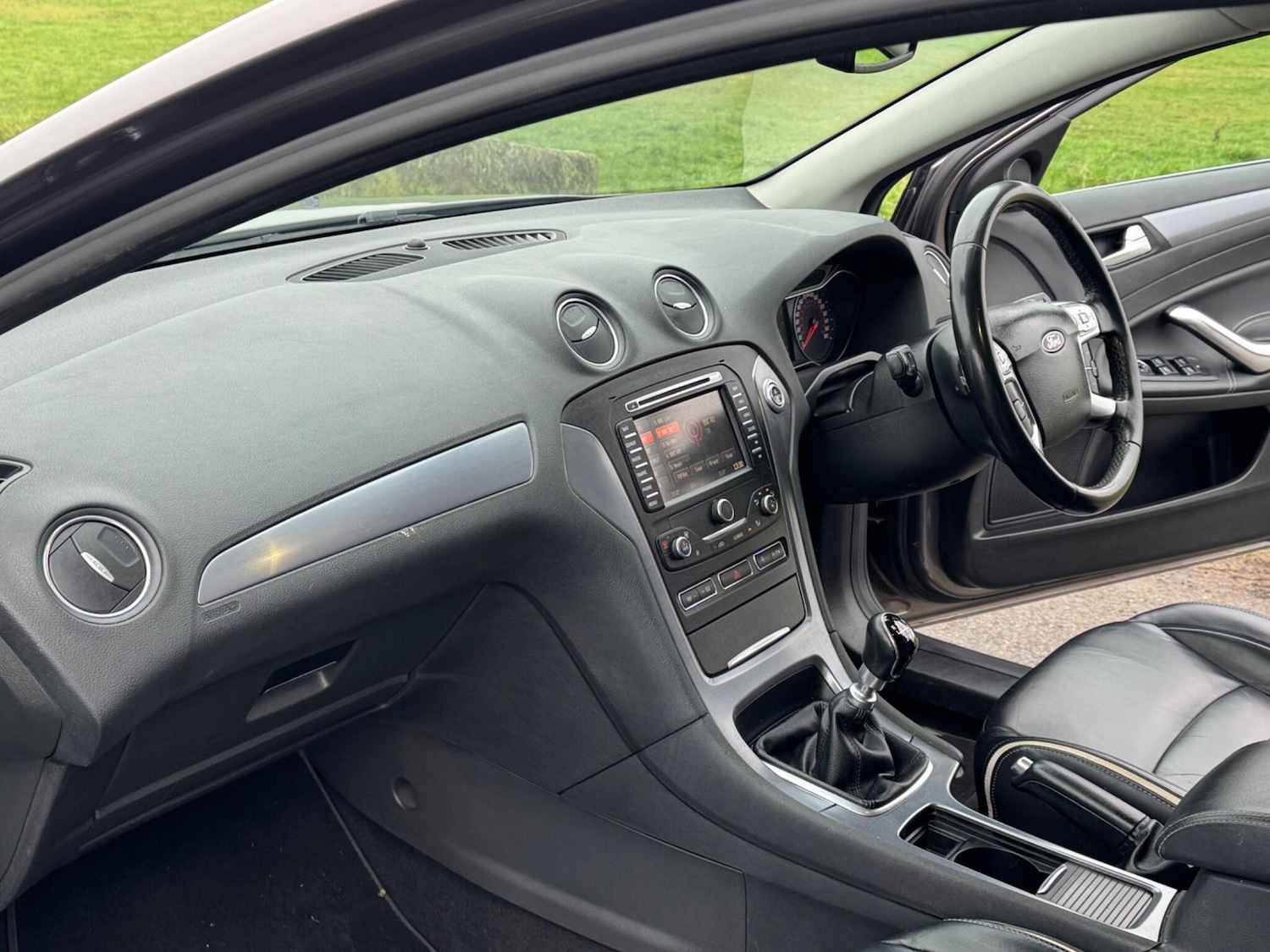 Used Ford Mondeo 2012 for sale - 77424856: Photo 24