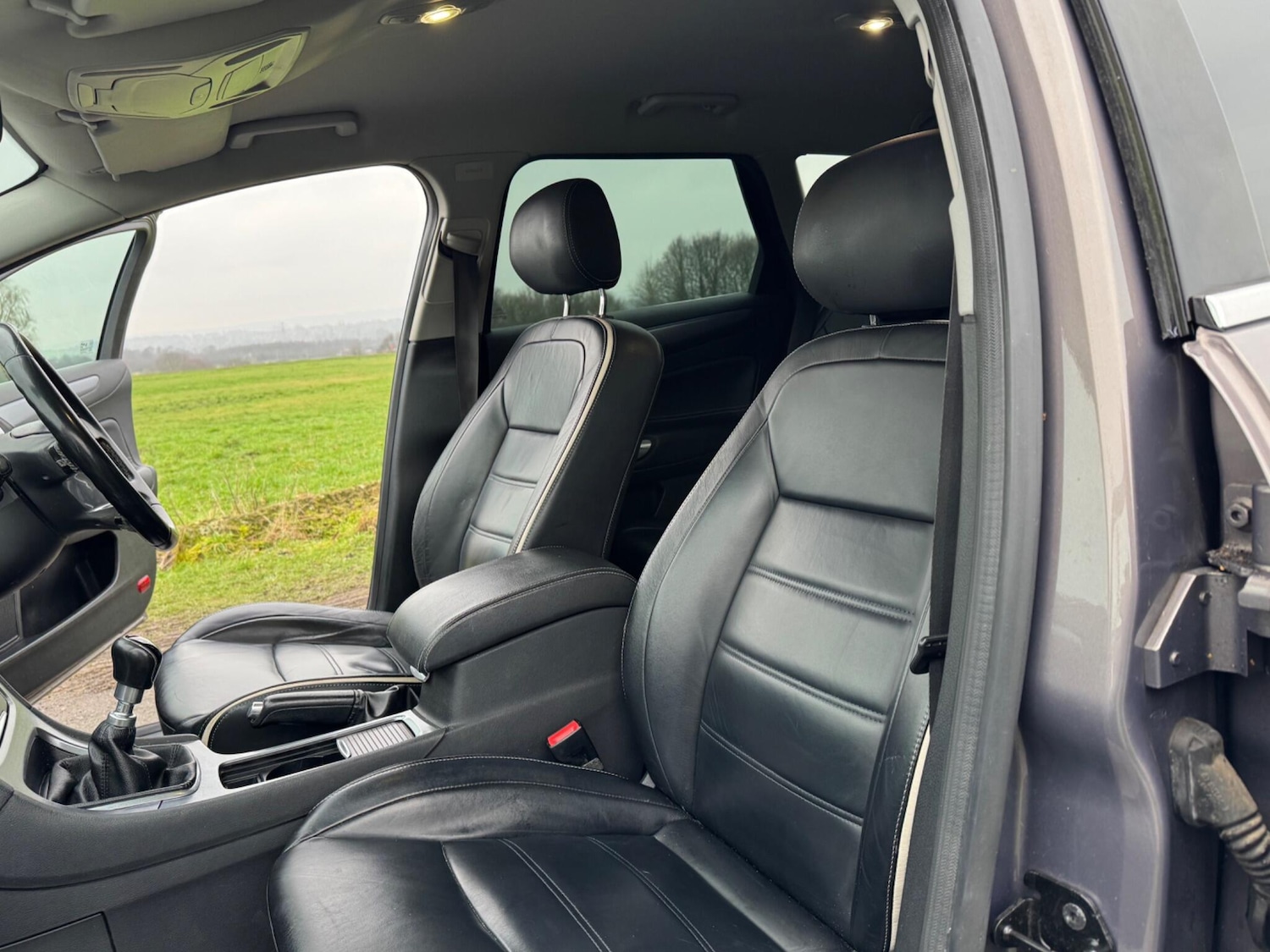 Used Ford Mondeo 2012 for sale - 77424856: Photo 25