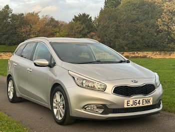 Used Kia Ceed 2014 for sale - 76472280: Photo