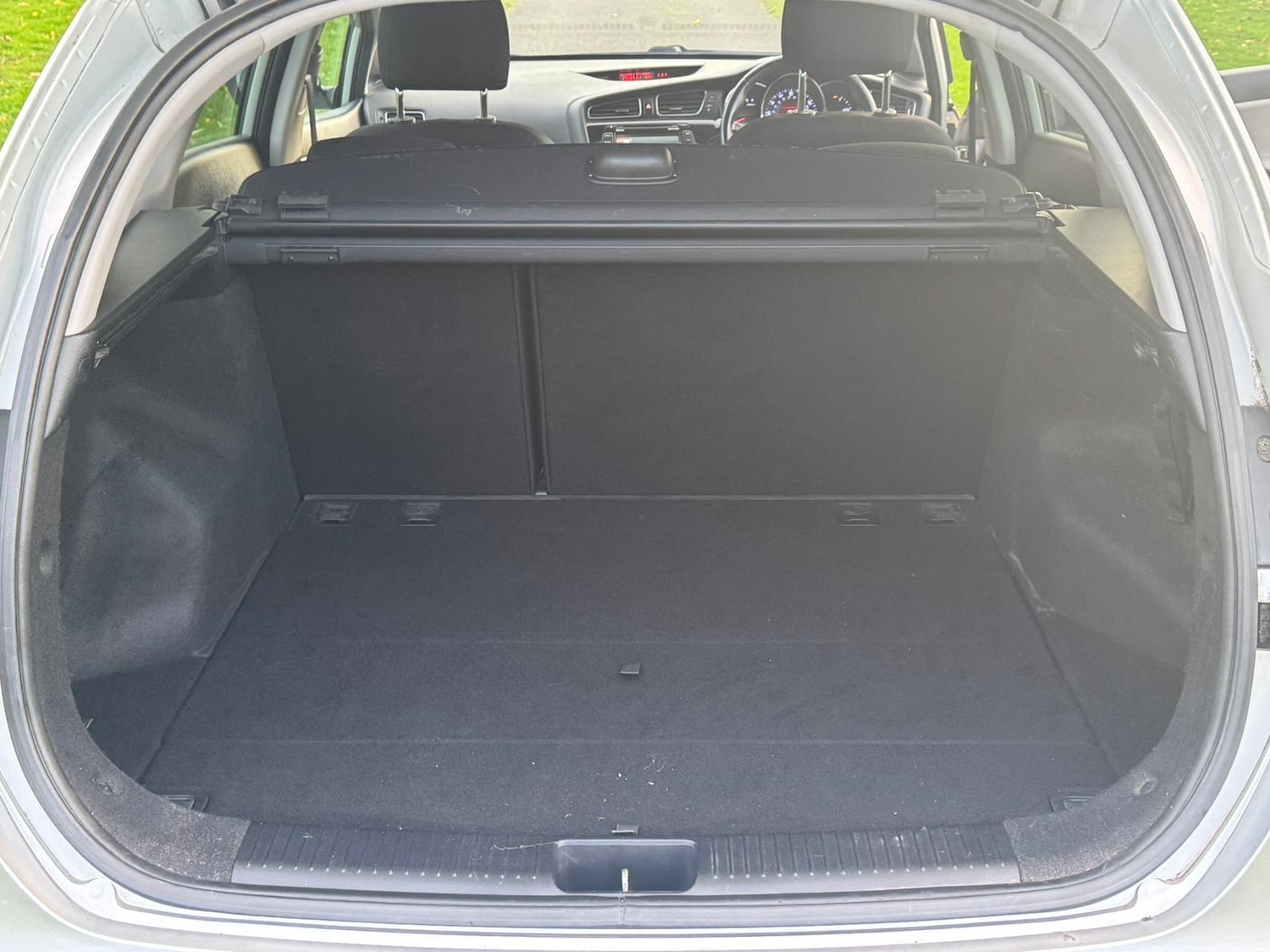 Used Kia Ceed 2014 for sale - 76472280: Photo 25