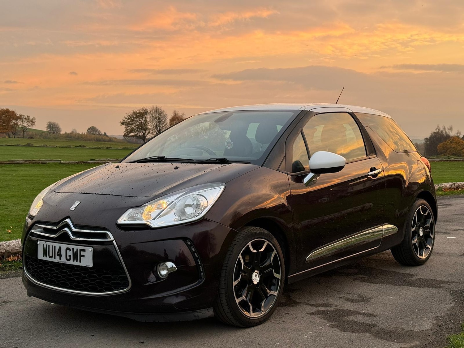 Used Citroen DS3 2014 for sale - 76613107: Photo 11