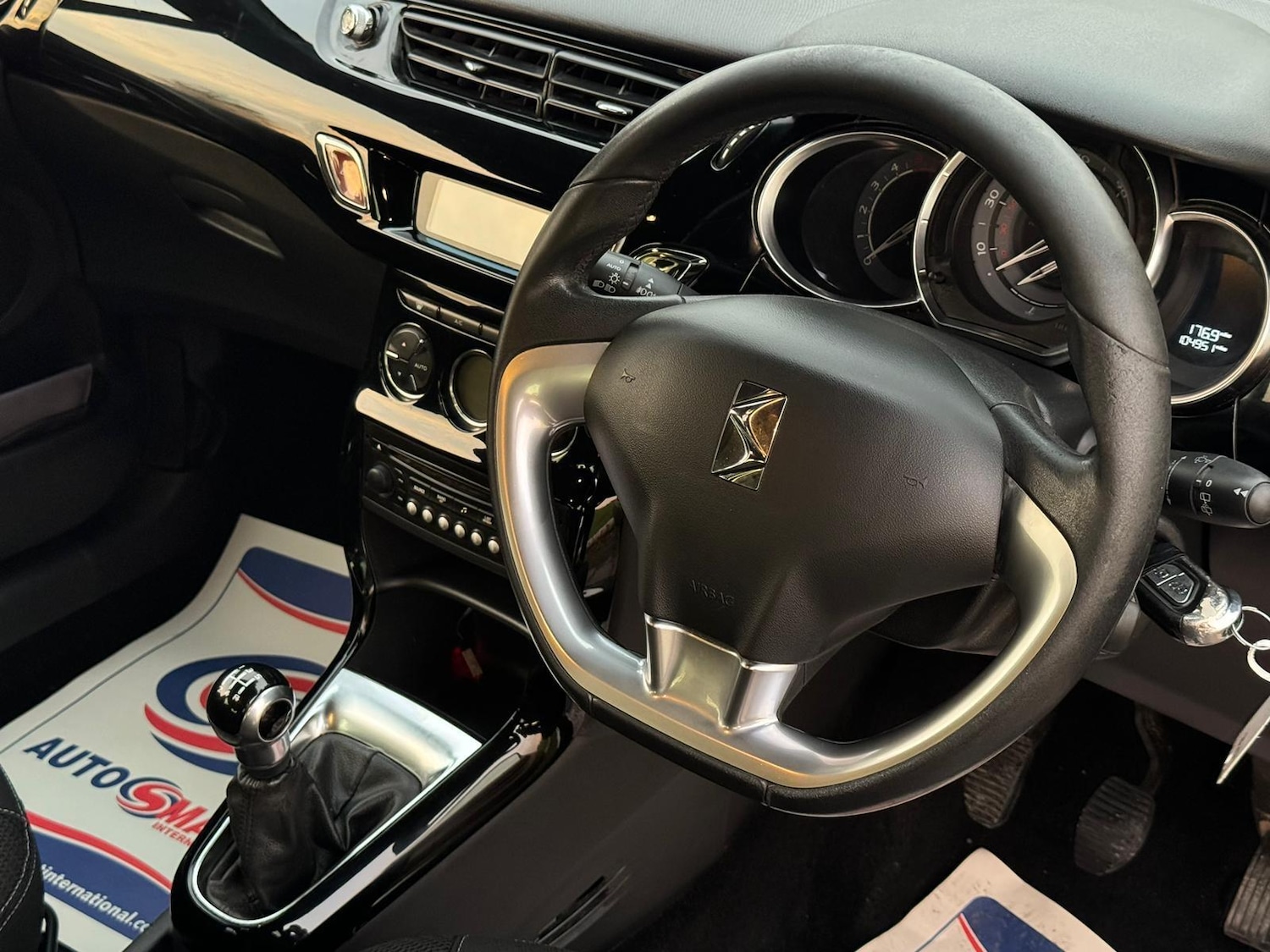 Used Citroen DS3 2014 for sale - 76613107: Photo 13