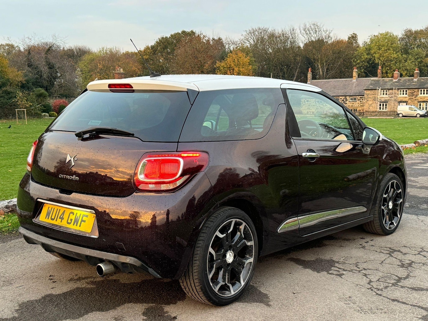 Used Citroen DS3 2014 for sale - 76613107: Photo 5