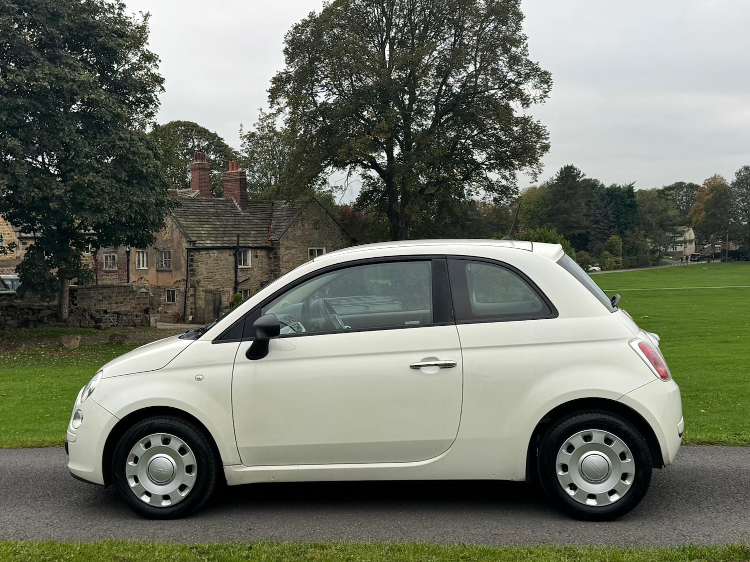 Used Fiat 500 2012 for sale - 76472801: Photo 9