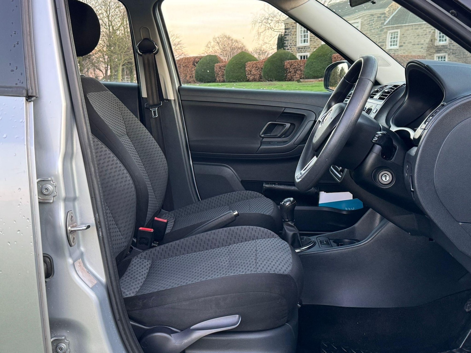 Used Skoda Fabia 2014 for sale - 76953610: Photo 13