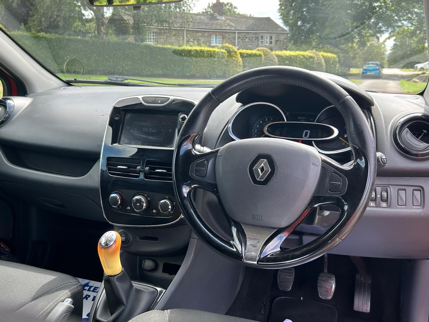Used Renault Clio 2013 for sale - 76360402: Photo 20