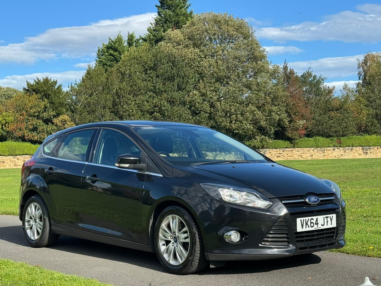 Used Ford Focus 2014 for sale - 76361239: Photo 2