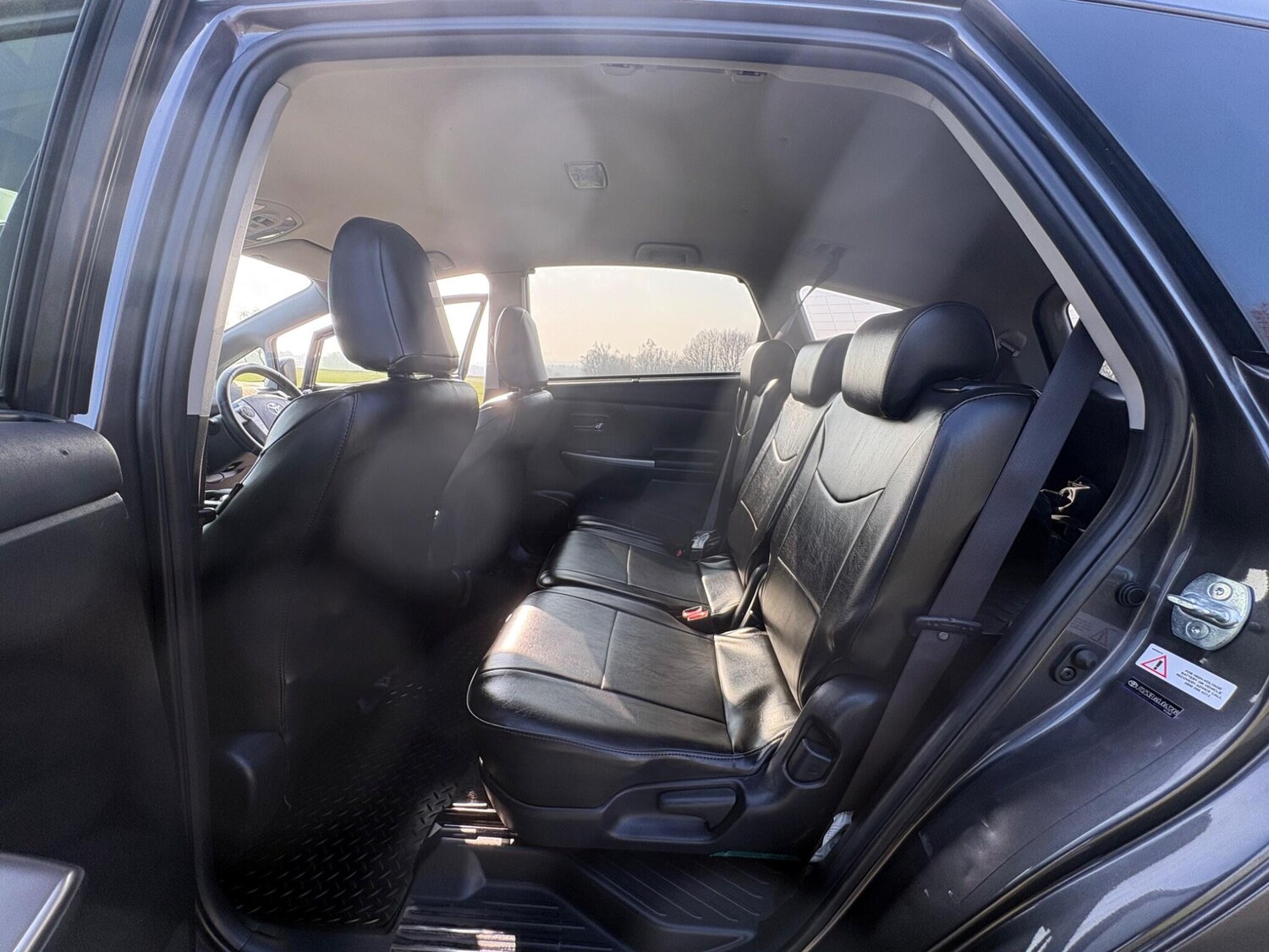 Used Toyota Prius+ 2020 for sale - 78019917: Photo 14