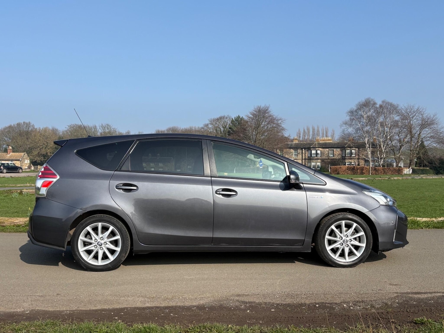 Used Toyota Prius+ 2020 for sale - 78019917: Photo 8