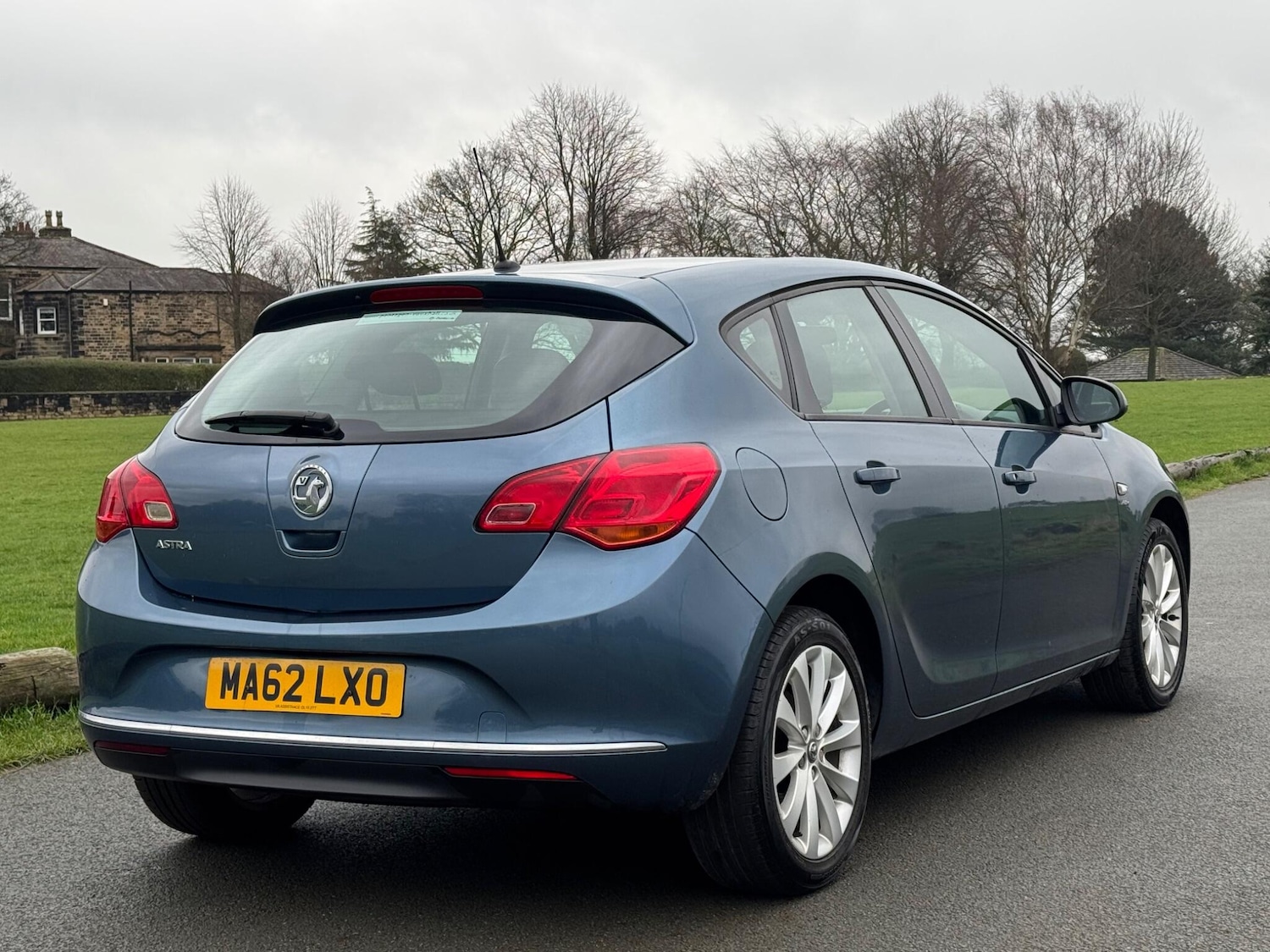 Used Vauxhall Astra 2012 for sale - 77330802: Photo 8