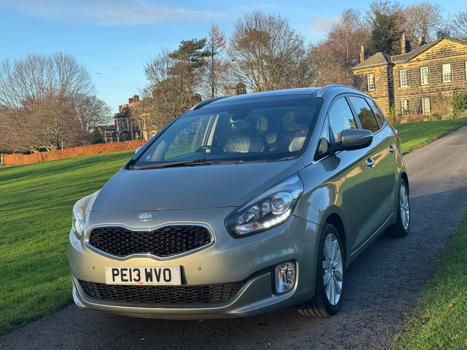 Used Kia Carens 2013 for sale - 76728997: Photo 12