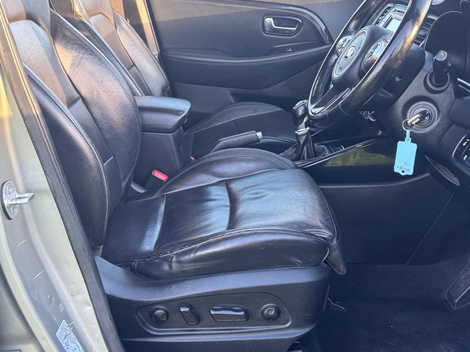 Used Kia Carens 2013 for sale - 76728997: Photo 15