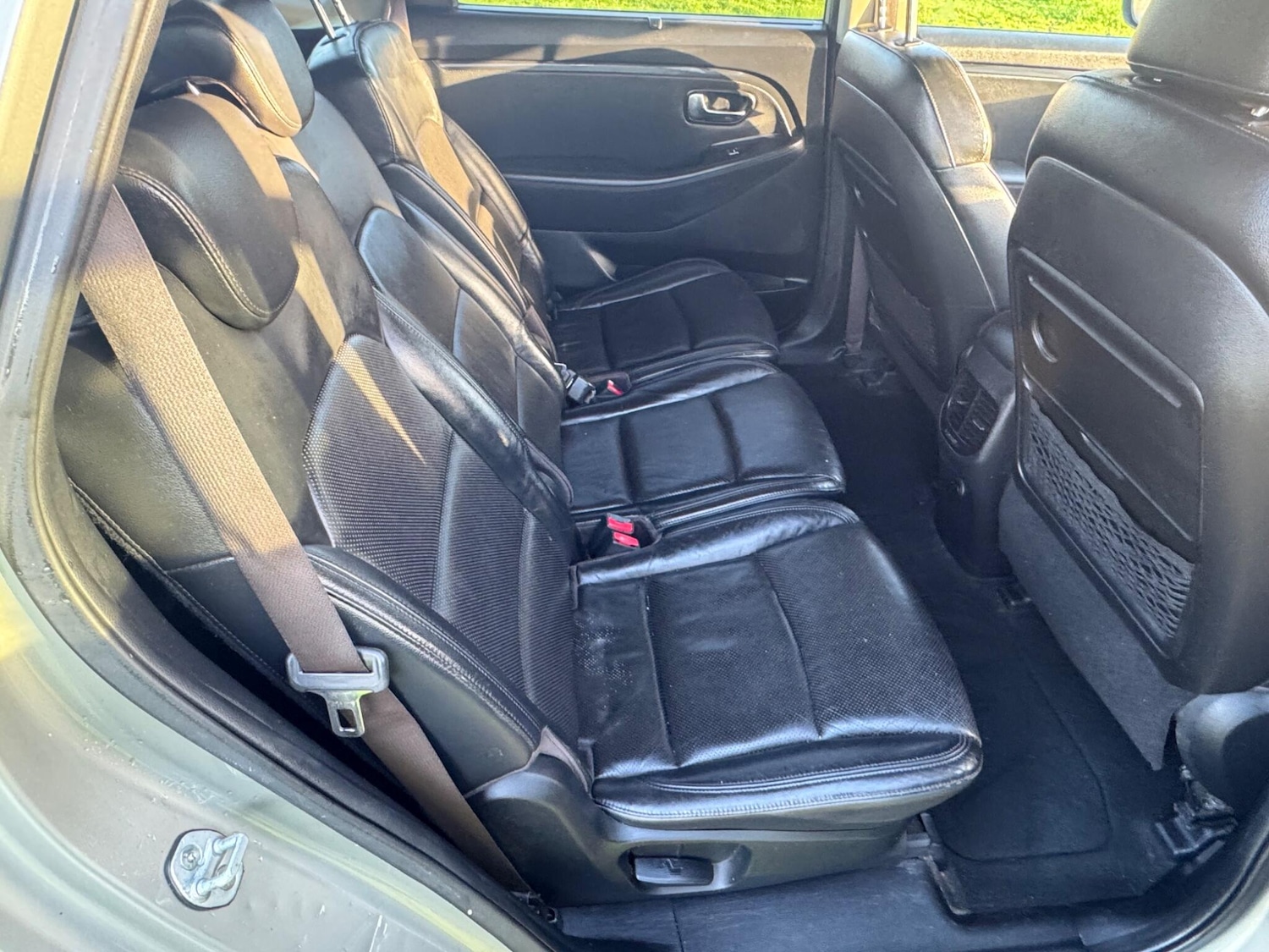 Used Kia Carens 2013 for sale - 76728997: Photo 17