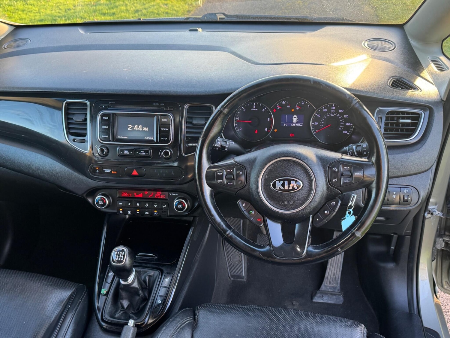 Used Kia Carens 2013 for sale - 76728997: Photo 19