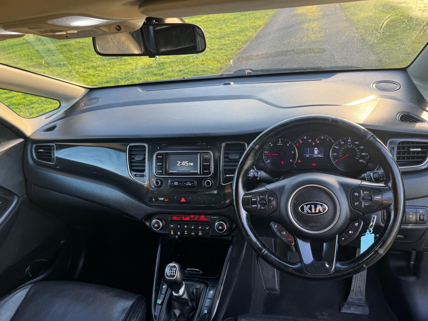 Used Kia Carens 2013 for sale - 76728997: Photo 20