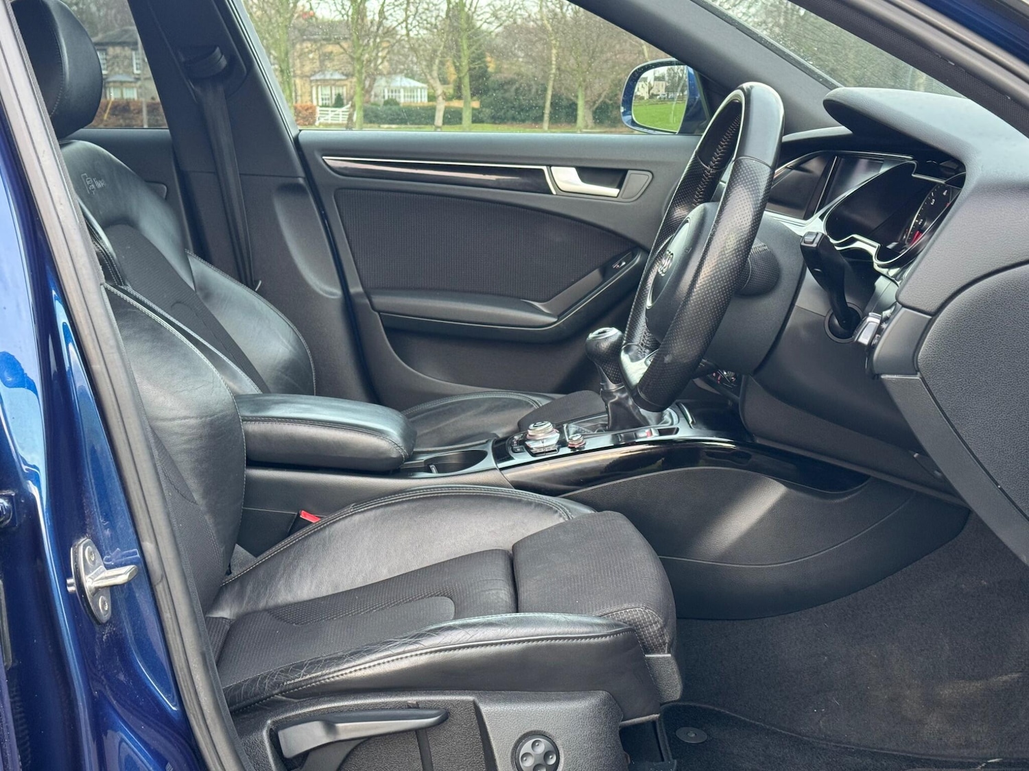 Used Audi A4 2012 for sale - 77156510: Photo 17